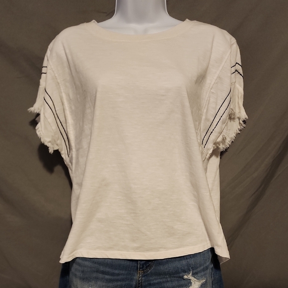 Dex Tops - Dex Cream Boxy Short Sleeve Tee